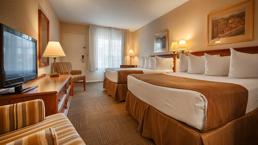 Standard Quadruple room