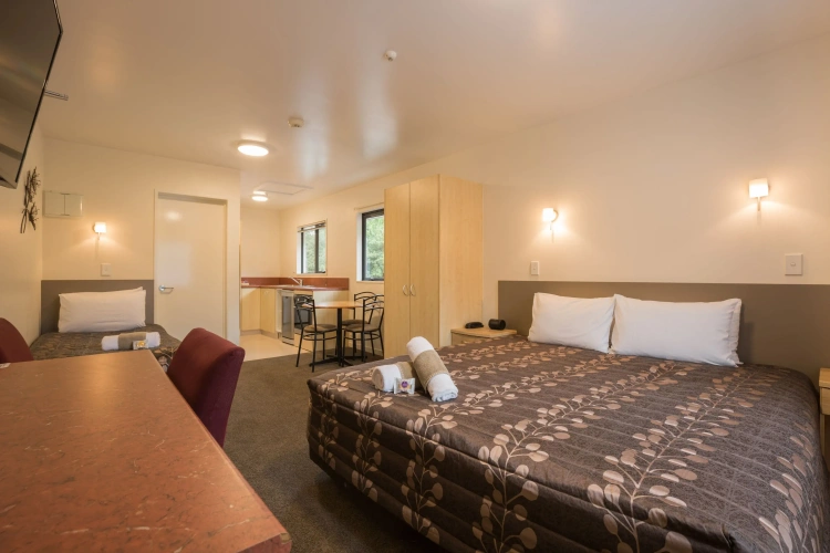 2 Bedrooms Standard Family room