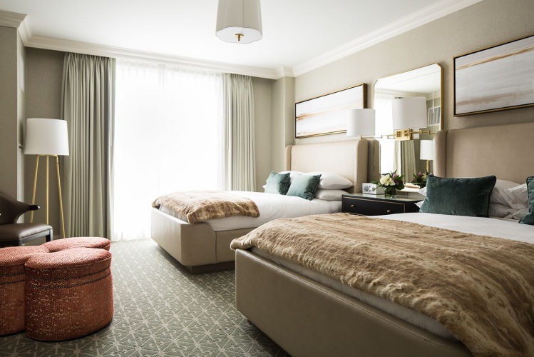 Deluxe Quadruple room