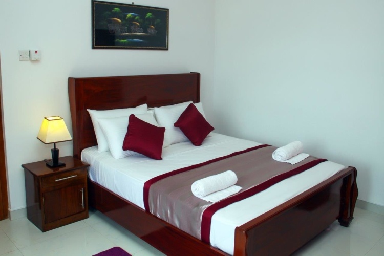 Deluxe Double room with land view
