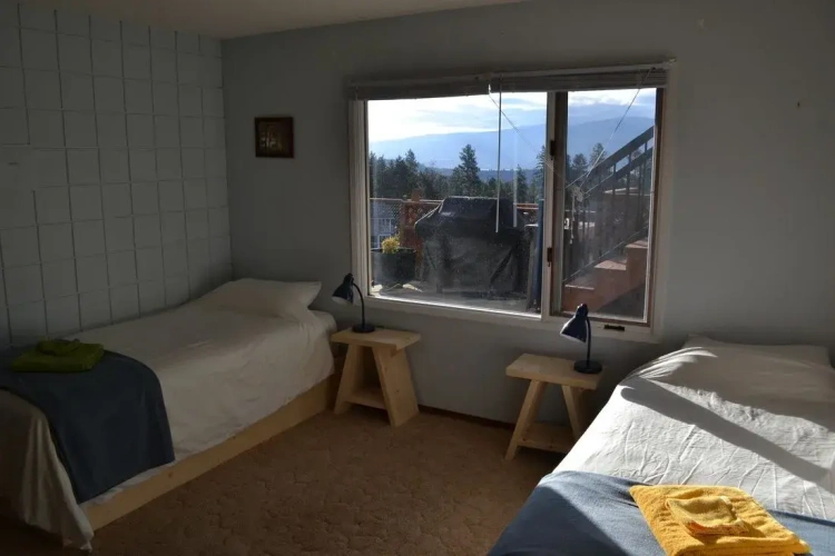 Standard Quadruple room with lake view