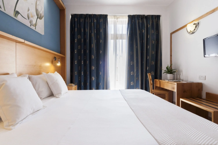 Standard Double room with sea view
