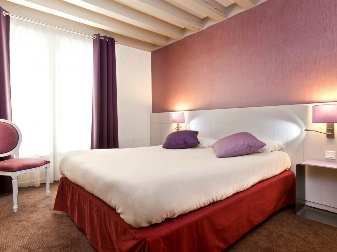 Standard Double room with view