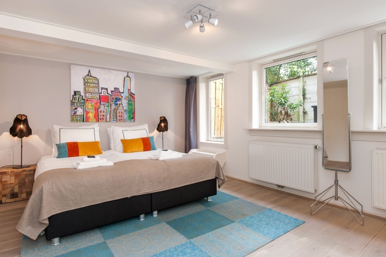 1 Bedroom Luxury Twin Apartment with city view