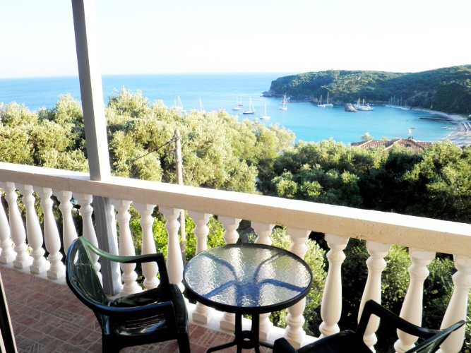 Standard Double room with garden view