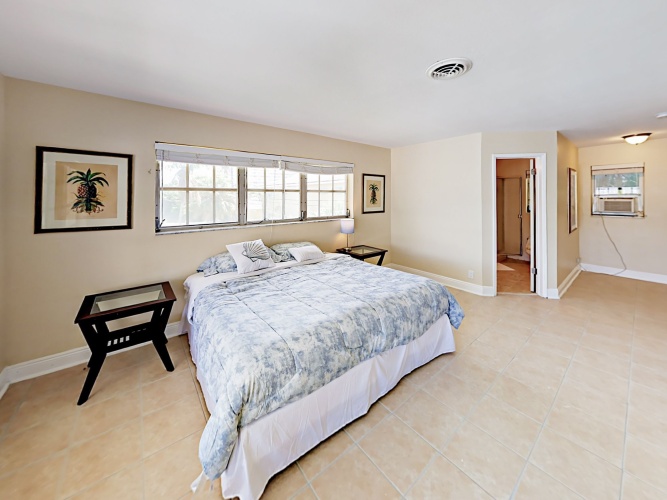 3 Bedrooms Villa