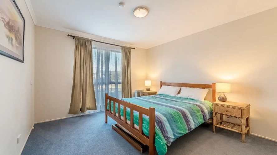 3 Bedrooms Cottage