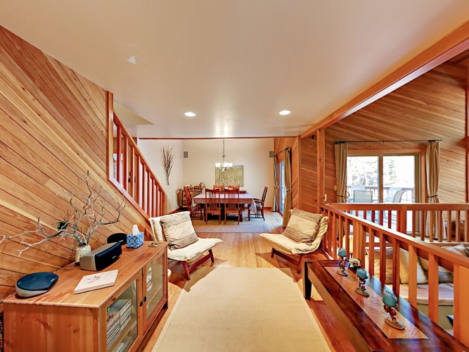 3 Bedrooms Cottage with balcony