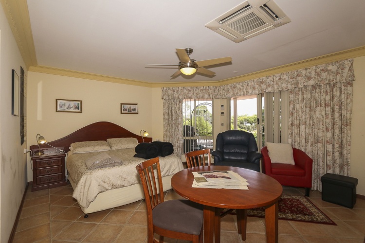 Executive Suite