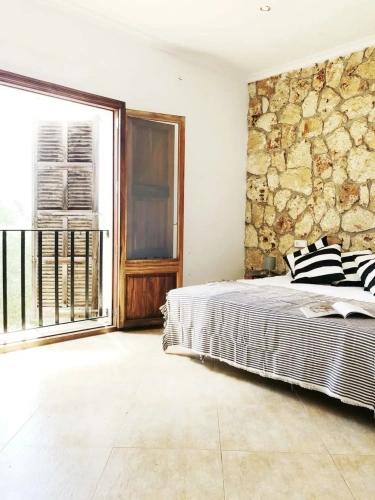 4 Bedrooms Villa