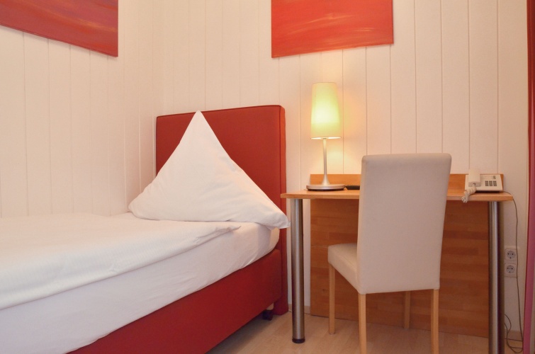 Standard Single room