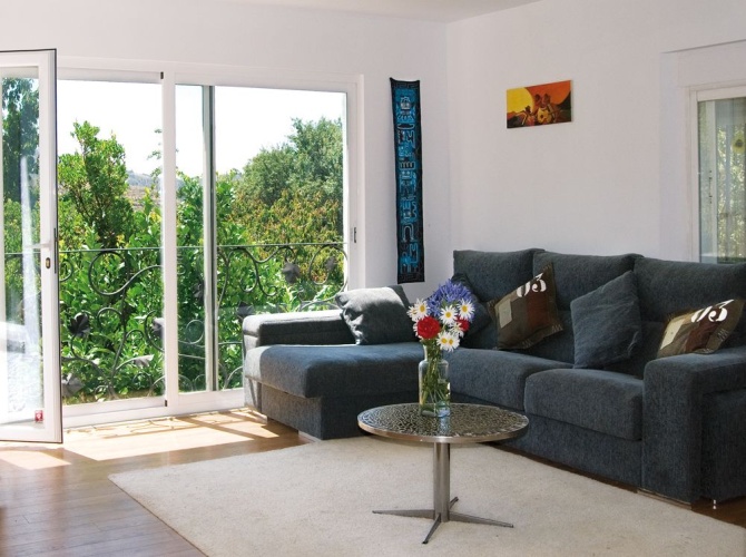 4 Bedrooms Cottage