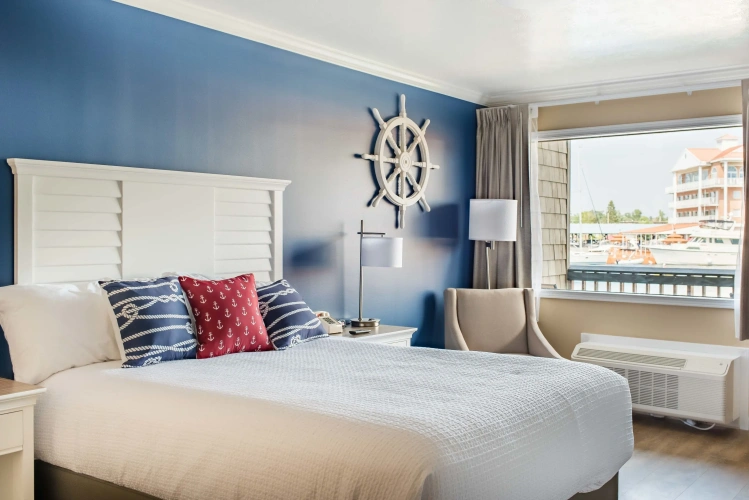 Standard Double room with balcony and with river view