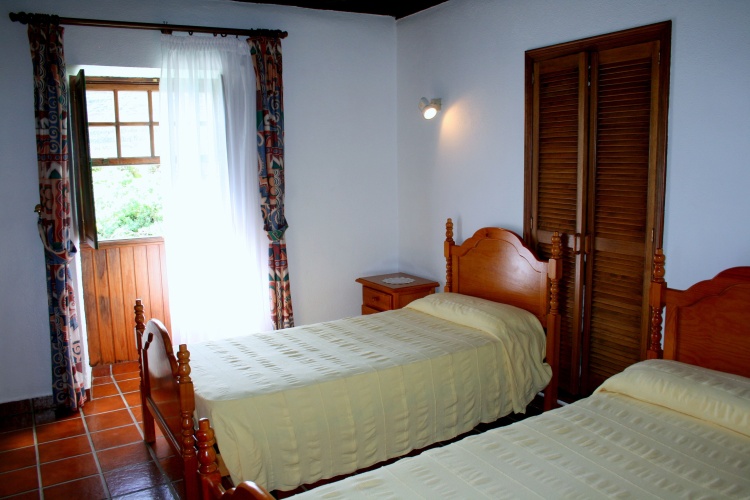 2 Bedrooms Cottage with ocean view