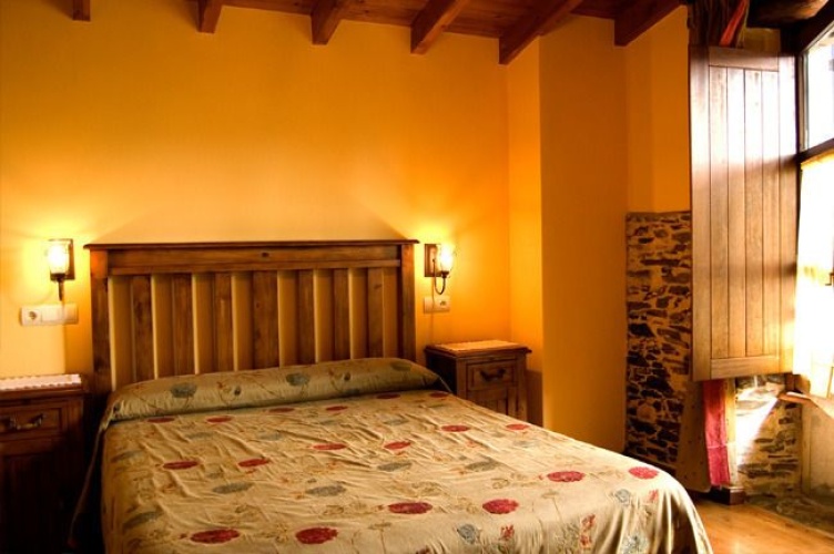 1 Bedroom Apartment with balcony