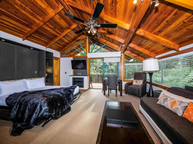 Triple Chalet