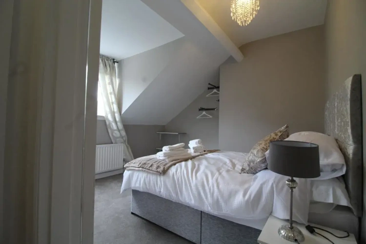 Deluxe Family room