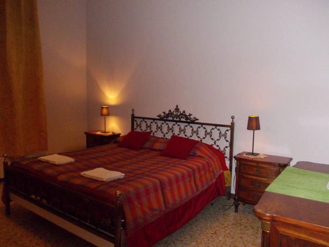 1 Bedroom Classic Double room with city view