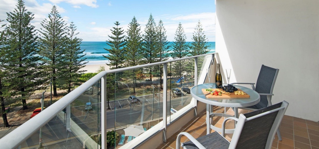 1 Bedroom Apartment with ocean view