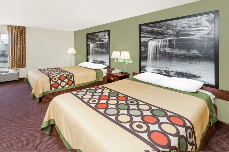 Sextuple Suite