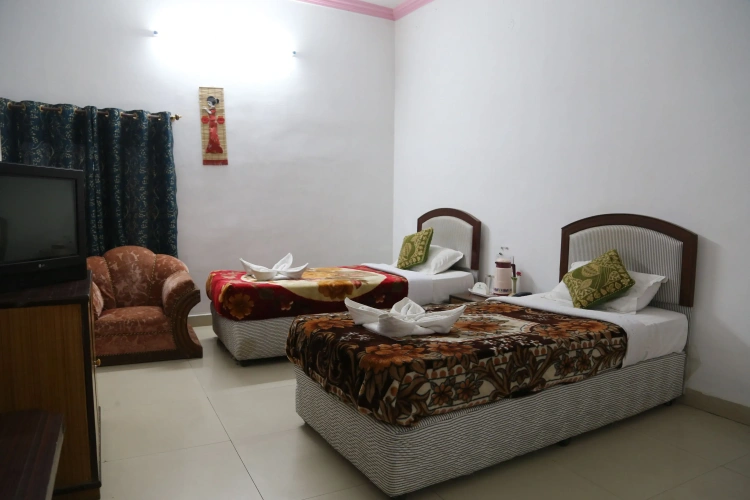 Standard Single room with garden view
