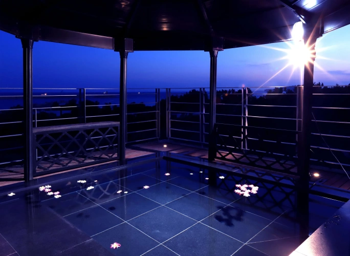 2 Bedrooms Premium Suite