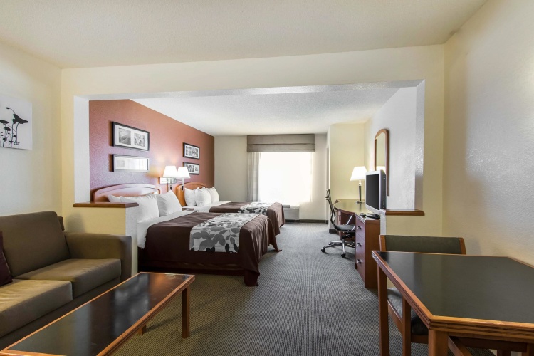 Quadruple Suite