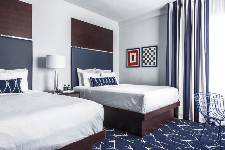 Deluxe Quadruple room