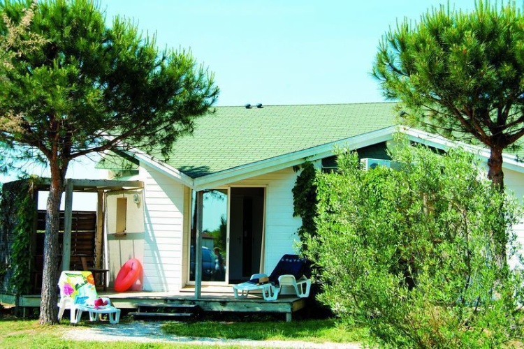 1 Bedroom Premium Chalet with garden view