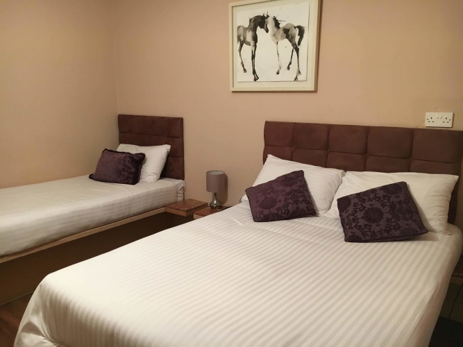 Standard Quadruple room
