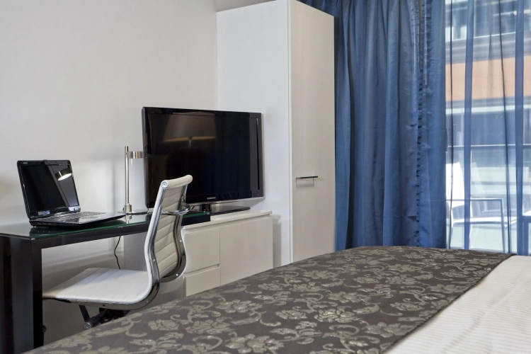 1 Bedroom Double Apartment