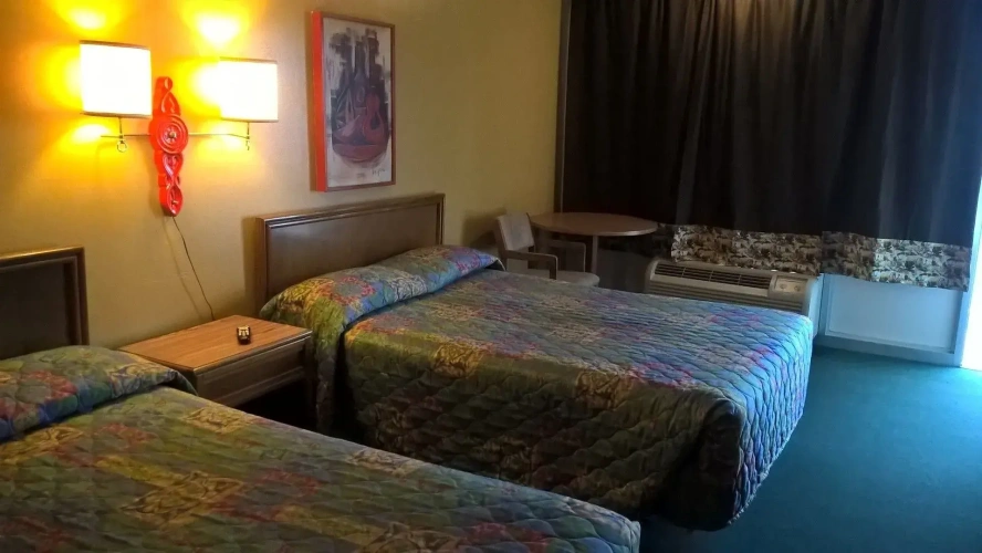 Deluxe Quadruple room