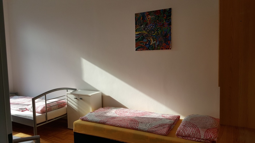 6 Bedrooms Bed in Dorm