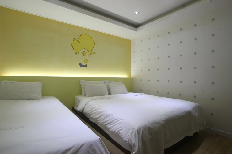 Standard Twin room