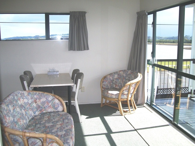 2 Bedrooms Executive Apartment