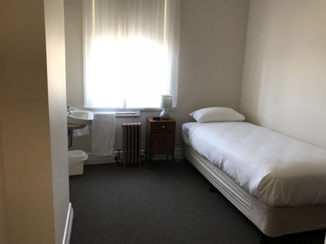 Standard Single room