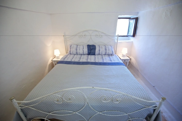 2 Bedrooms Cottage