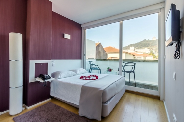 Standard Double room with view