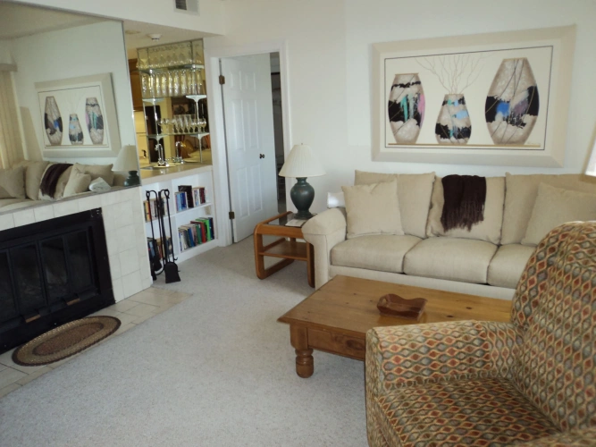 2 Bedrooms Standard room with balcony and with mountain view