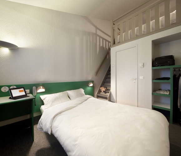 Quadruple room
