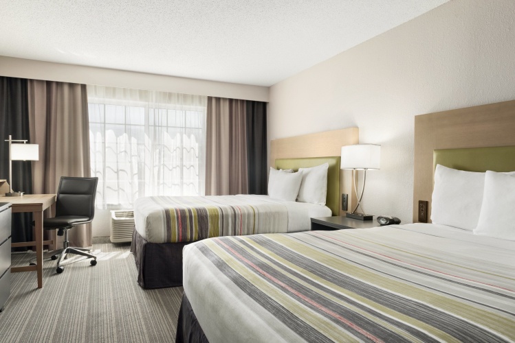 Standard Quadruple room