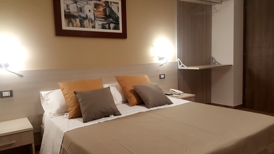 Standard Quadruple room with balcony