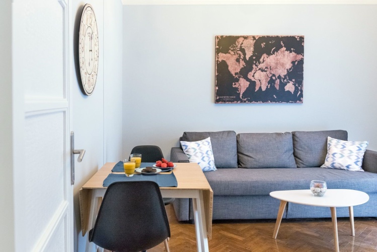 1 Bedroom Apartment