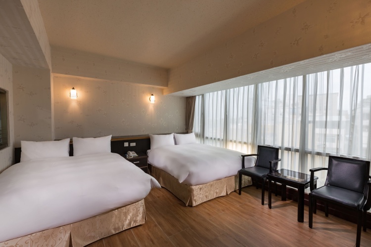 Superior Quadruple room