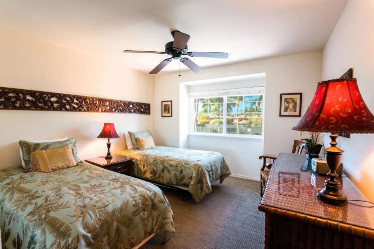 2 Bedrooms Villa
