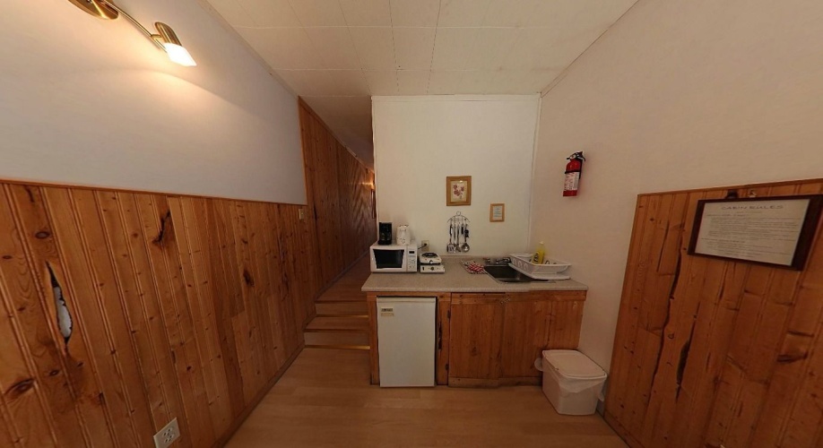 1 Bedroom Suite with lake view