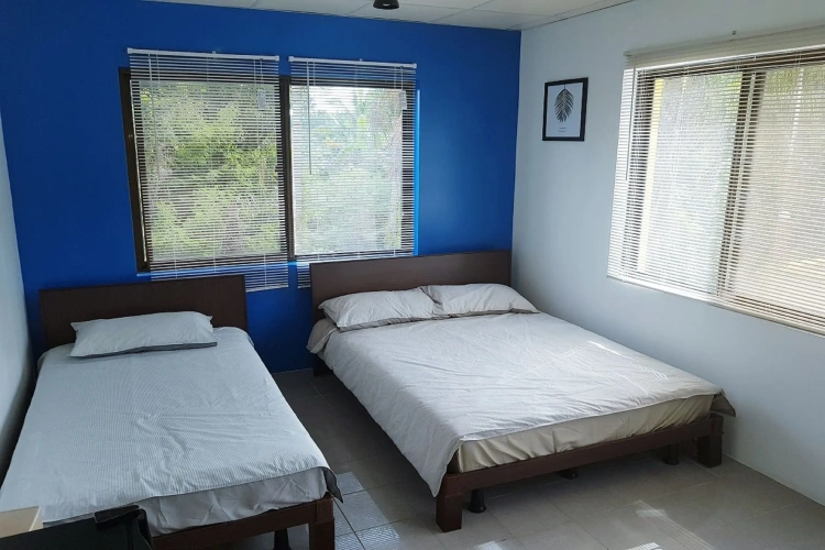 3 Bedrooms Family Suite with mountain view