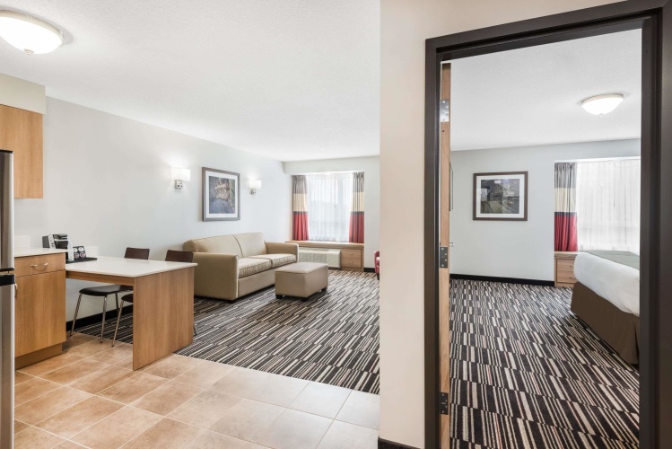 Double Suite