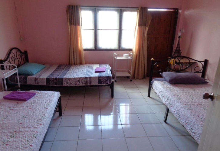 Bed in Dorm (female dorm)