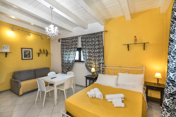 1 Bedroom Twin Apartment